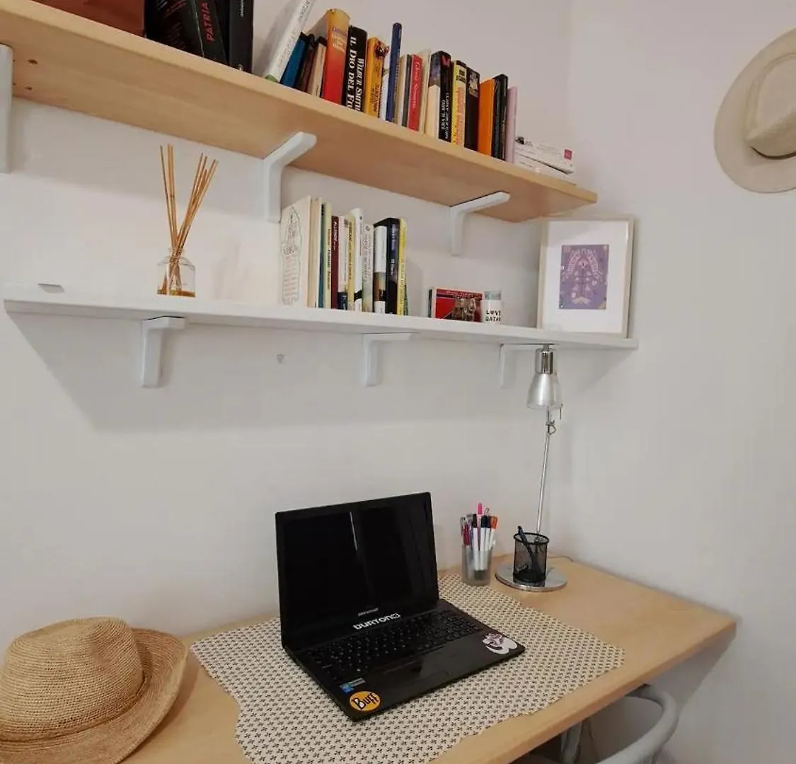 Homestay Cagliari Serena Apartment Italy